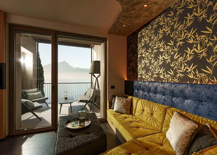 Inessa Exclusive アパート