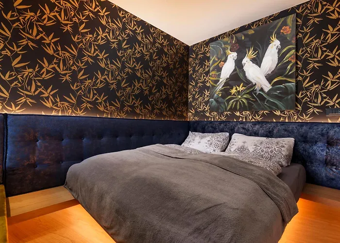 アパート Inessa Exclusive トッリ・デル・ベーナコ